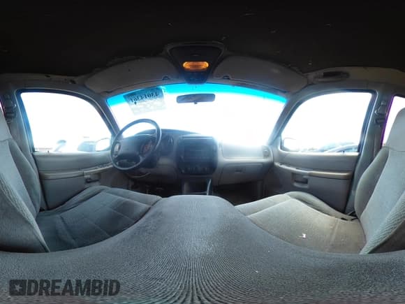 ✅ 1997 Ford Explorer XLT • VIN: 1FMDU32P1VZB23113 • Lot: 43014361. Listed on IAAI with 242,909 mi. Free auction sales archive from the USA and detailed vehicle history report at DreamBid. Image 19.