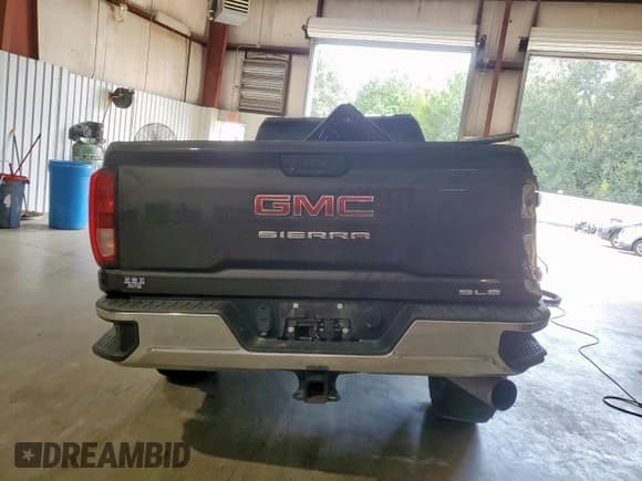 ✅ 2020 GMC Sierra 3500HD SLE • VIN: 1GT49TEY4LF233761 • Lot: 66996985. Listed on Copart with Not provided. Free auction sales archive from the USA and detailed vehicle history report at DreamBid. Image 6.