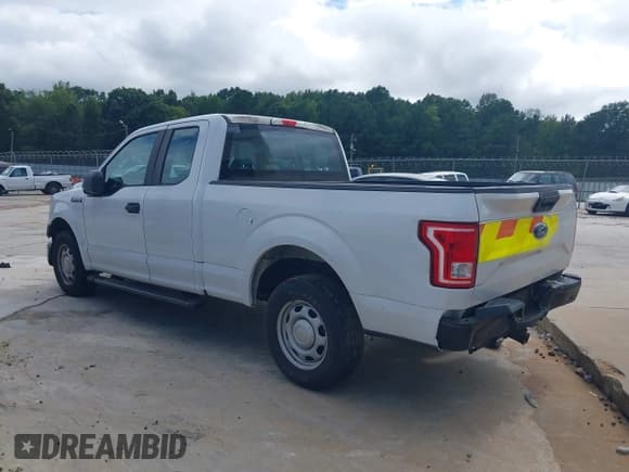 ✅ 2017 Ford F-150 XL • VIN: 1FTEX1CF2HFC06405 • Lot: 42949125. Listed on IAAI with 86,702 mi. Free auction sales archive from the USA and detailed vehicle history report at DreamBid. Image 3.