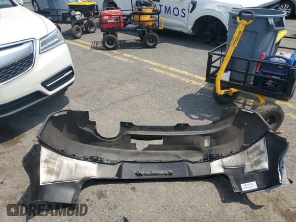 ✅ 2013 Volkswagen Tiguan SE • VIN: WVGBV7AX3DW535952 • Lot: 60476265. Listed on Copart with 126,204 mi. Free auction sales archive from the USA and detailed vehicle history report at DreamBid. Image 13.