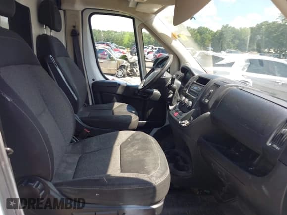 ✅ 2014 Ram ProMaster Cargo • VIN: 3C6TRVDG0EE102296 • Лот: 42756968. Опубликован ранее на IAAI с пробегом 195 180 миль. Бесплатный доступ к архиву аукционных продаж из США и подробный отчёт об истории автомобиля на DreamBid. Изображение 5.