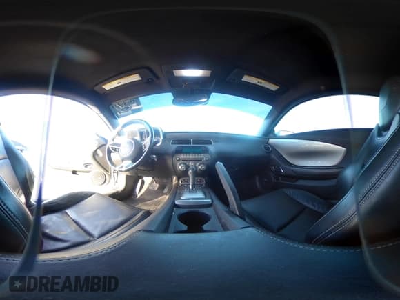 ✅ 2010 Chevrolet Camaro 2LT • VIN: 2G1FC1EV4A9161947 • Lot: 43689333. Wystawiony na IAAI z przebiegiem 112 329 mil. Bezpłatny archiwum sprzedaży aukcyjnych z USA i szczegółowy raport historii pojazdu na DreamBid. Zdjęcie 18.