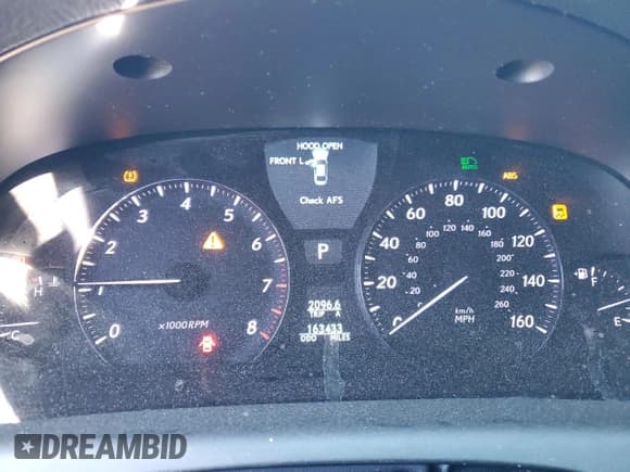 ✅ 2010 Lexus LS 460 L • VIN: JTHDL5EFXA5002232 • Lot: 41837015. Wystawiony na Copart z przebiegiem 163 433 mil. Bezpłatny archiwum sprzedaży aukcyjnych z USA i szczegółowy raport historii pojazdu na DreamBid. Zdjęcie 9.