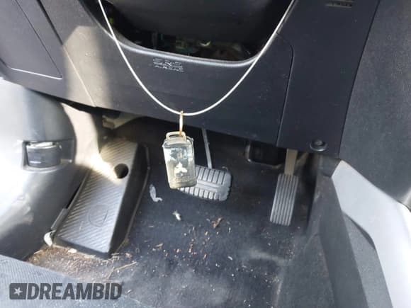 ✅ 2011 Mitsubishi Outlander SE • VIN: JA4AR4AU3BZ009996 • Lot: 43712124. Listed on IAAI with 144,464 mi. Free auction sales archive from the USA and detailed vehicle history report at DreamBid. Image 11.