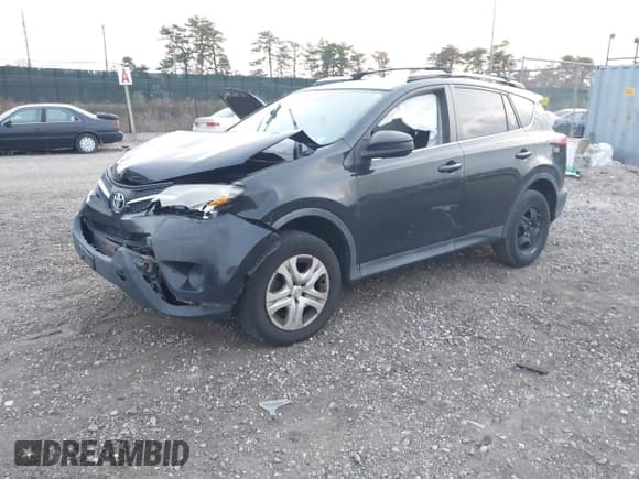✅ 2014 Toyota RAV4 LE • VIN: 2T3ZFREV7EW089048 • Lot: 43637905. Listed on IAAI with 181,769 mi. Free auction sales archive from the USA and detailed vehicle history report at DreamBid. Image 2.