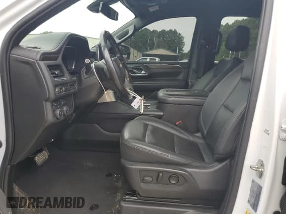 ✅ 2022 Chevrolet Suburban LT • VIN: 1GNSKCKD7NR175800 • Lot: 65686495. Listed on Copart with 110,322 mi. Free auction sales archive from the USA and detailed vehicle history report at DreamBid. Image 7.
