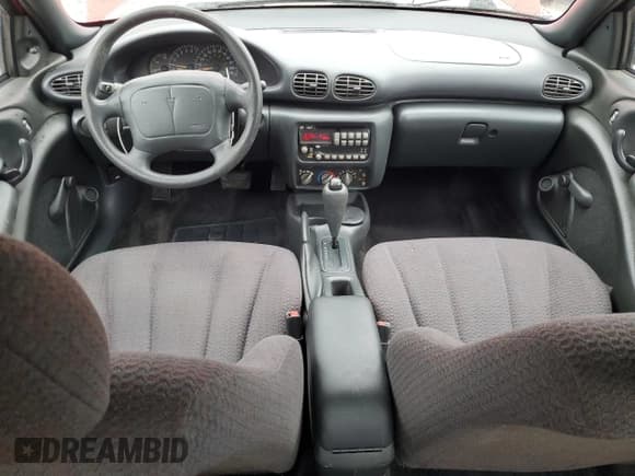 ✅ 2000 Pontiac Sunfire SE • VIN: 1G2JB1247Y7370633 • Lot: 48025745. Wystawiony na Copart z przebiegiem 82 914 mil. Bezpłatny archiwum sprzedaży aukcyjnych z USA i szczegółowy raport historii pojazdu na DreamBid. Zdjęcie 8.