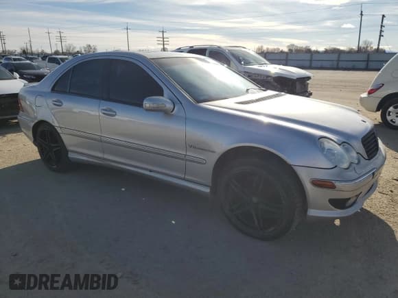 ✅ 2002 Mercedes-Benz C AMG • VIN: WDBRF65J22F208194 • Lot: 88505395. Wystawiony na Copart z przebiegiem Nie podano. Bezpłatny archiwum sprzedaży aukcyjnych z USA i szczegółowy raport historii pojazdu na DreamBid. Zdjęcie 4.
