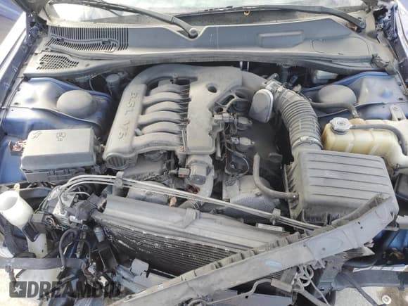 ✅ 2010 Dodge Challenger SE • VIN: 2B3CJ4DV4AH322646 • Lot: 86696424. Wystawiony na Copart z przebiegiem 173 046 mil. Bezpłatny archiwum sprzedaży aukcyjnych z USA i szczegółowy raport historii pojazdu na DreamBid. Zdjęcie 12.