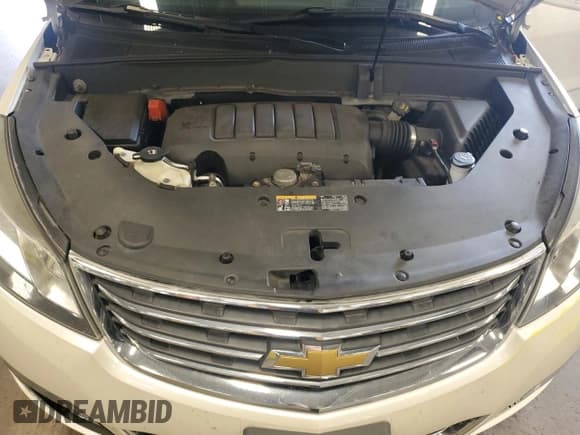 ✅ 2014 Chevrolet Traverse LTZ • VIN: 1GNKVJKD2EJ164472 • Lot: 71431805. Wystawiony na Copart z przebiegiem 166 387 mil. Bezpłatny archiwum sprzedaży aukcyjnych z USA i szczegółowy raport historii pojazdu na DreamBid. Zdjęcie 12.