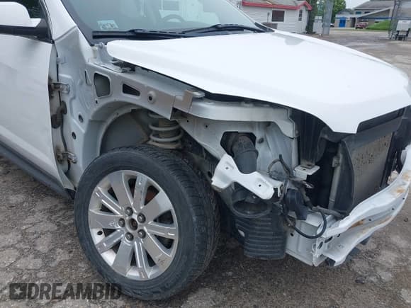 ✅ 2011 Chevrolet Equinox 1LT • VIN: 2CNFLEE51B6462530 • Лот: 42378012. Опубликован ранее на IAAI с пробегом 104 186 миль. Бесплатный доступ к архиву аукционных продаж из США и подробный отчёт об истории автомобиля на DreamBid. Изображение 6.