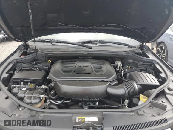 ✅ 2020 Jeep Grand Cherokee Overland • VIN: 1C4RJFCGXLC374800 • Lot: 90080305. Listed on Copart with 83,803 mi. Free auction sales archive from the USA and detailed vehicle history report at DreamBid. Image 12.