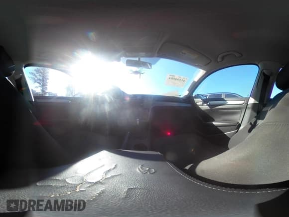 ✅ 2012 Volkswagen Passat S • VIN: 1VWAP7A33CC016291 • Lot: 41394584. Wystawiony na IAAI z przebiegiem 245 988 mil. Bezpłatny archiwum sprzedaży aukcyjnych z USA i szczegółowy raport historii pojazdu na DreamBid. Zdjęcie 17.