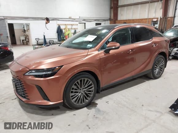 ✅ 2024 Lexus RX 350 • VIN: 2T2BAMCA8RC067896 • Lot: 42329287. Wystawiony na IAAI z przebiegiem 15 301 mil. Bezpłatny archiwum sprzedaży aukcyjnych z USA i szczegółowy raport historii pojazdu na DreamBid. Zdjęcie 2.