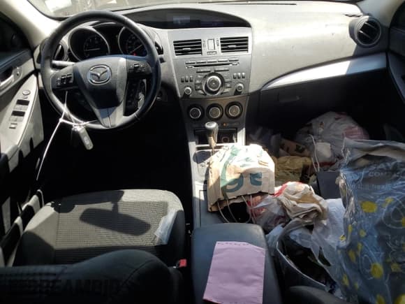 ✅ 2013 Mazda 3 i Touring • VIN: JM1BL1LP3D1793809 • Lot: 65647795. Listed on Copart with 114,615 mi. Free auction sales archive from the USA and detailed vehicle history report at DreamBid. Image 8.