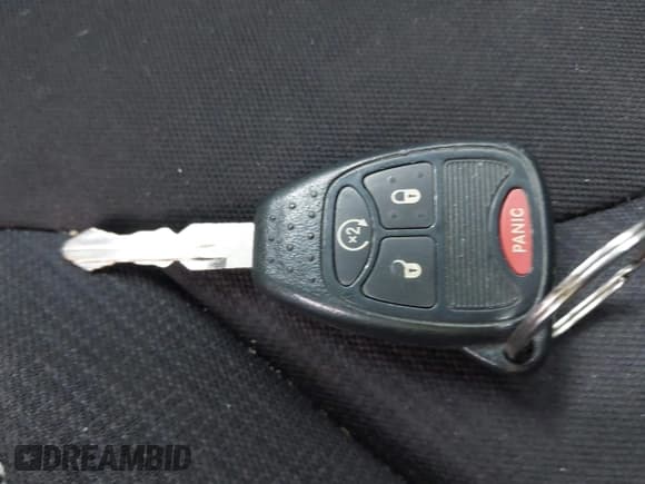 ✅ 2013 Jeep Wrangler Unlimited Sahara • VIN: 1C4BJWEG7DL627832 • Lot: 43612414. Wystawiony na IAAI z przebiegiem 181 773 mil. Bezpłatny archiwum sprzedaży aukcyjnych z USA i szczegółowy raport historii pojazdu na DreamBid. Zdjęcie 11.