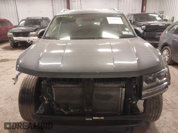 ✅ 2018 Volkswagen Atlas S • VIN: 1V2GR2CA7JC518805 • Lot: 41698375. Wystawiony na IAAI z przebiegiem 155 093 mil. Bezpłatny archiwum sprzedaży aukcyjnych z USA i szczegółowy raport historii pojazdu na DreamBid. Zdjęcie 13.