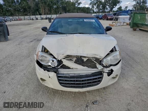 ✅ 2004 Chrysler Sebring LXi • VIN: 1C3EL55R84N180228 • Lot: 94460075. Listed on Copart with 70,373 mi. Free auction sales archive from the USA and detailed vehicle history report at DreamBid. Image 5.
