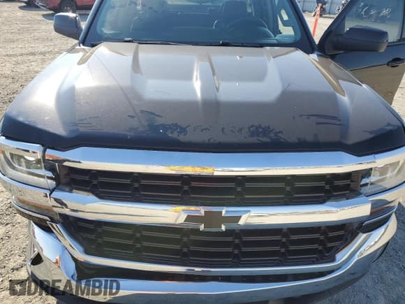 ✅ 2018 Chevrolet Silverado 1500 LT • VIN: 1GCVKREC2JZ215612 • Lot: 70295784. Wystawiony na Copart z przebiegiem 57 722 mil. Bezpłatny archiwum sprzedaży aukcyjnych z USA i szczegółowy raport historii pojazdu na DreamBid. Zdjęcie 12.