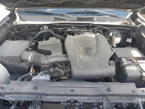 ✅ 2021 Toyota Tacoma SR5 • VIN: 3TMBZ5DN4MM031059 • Lot: 90436935. Wystawiony na Copart z przebiegiem 41 939 mil. Bezpłatny archiwum sprzedaży aukcyjnych z USA i szczegółowy raport historii pojazdu na DreamBid. Zdjęcie 12.