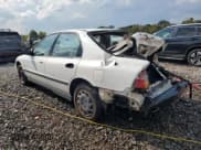 ✅ 1994 Honda Accord DX • VIN: 1HGCD5522RA147714 • Lot: 81297145. Wystawiony na Copart z przebiegiem 249 532 mil. Bezpłatny archiwum sprzedaży aukcyjnych z USA i szczegółowy raport historii pojazdu na DreamBid. Zdjęcie 2.