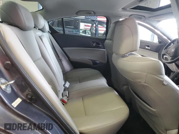 ✅ 2017 Acura ILX • VIN: 19UDE2F30HA012754 • Лот: 57477965. Опубликован ранее на Copart с пробегом 116 606 миль. Бесплатный доступ к архиву аукционных продаж из США и подробный отчёт об истории автомобиля на DreamBid. Изображение 10.