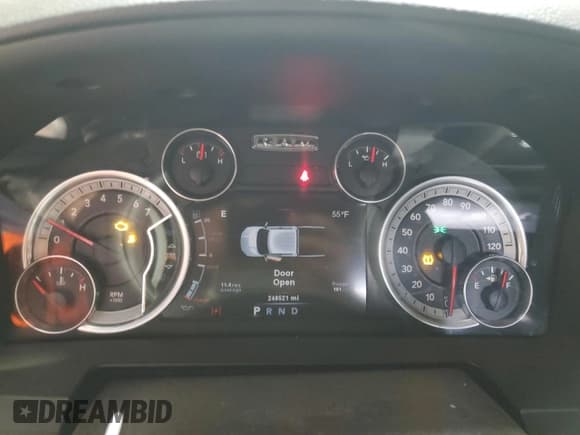 ✅ 2014 Ram 1500 Sport • VIN: 1C6RR7MT4ES247809 • Lot: 87208215. Listed on Copart with 248,521 mi. Free auction sales archive from the USA and detailed vehicle history report at DreamBid. Image 9.