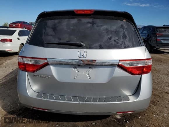 ✅ 2013 Honda Odyssey EX • VIN: 5FNRL5H42DB067483 • Lot: 84223245. Listed on Copart with 181,840 mi. Free auction sales archive from the USA and detailed vehicle history report at DreamBid. Image 6.