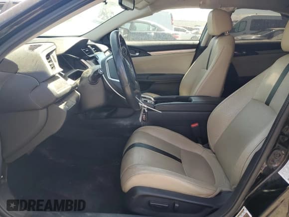 ✅ 2016 Honda Civic EX-L • VIN: 2HGFC1F81GH640486 • Лот: 71291375. Опубликован ранее на Copart с пробегом 95 548 миль. Бесплатный доступ к архиву аукционных продаж из США и подробный отчёт об истории автомобиля на DreamBid. Изображение 7.