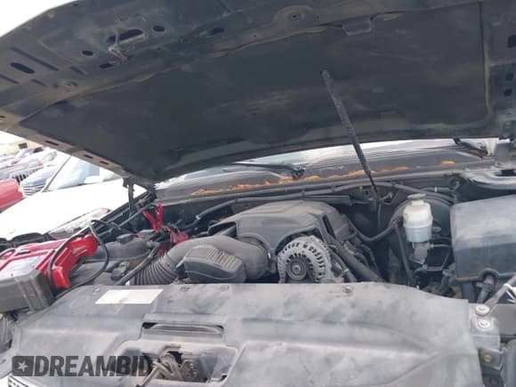 ✅ 2010 Cadillac Escalade ESV Premium • VIN: 1GYUCJEF5AR109959 • Lot: 42666257. Wystawiony na IAAI z przebiegiem 119 457 mil. Bezpłatny archiwum sprzedaży aukcyjnych z USA i szczegółowy raport historii pojazdu na DreamBid. Zdjęcie 10.