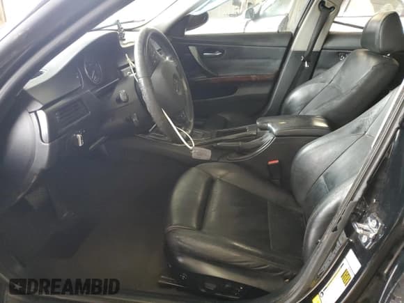 ✅ 2007 BMW 3 Series 328i • VIN: WBAVA33517KX82848 • Lot: 90837465. Listed on Copart with Not provided. Free auction sales archive from the USA and detailed vehicle history report at DreamBid. Image 7.