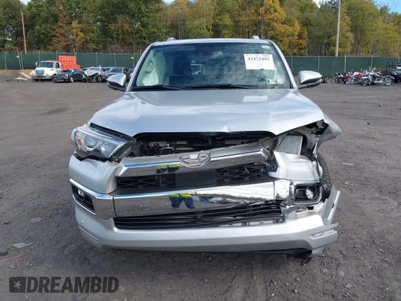 ✅ 2024 Toyota 4Runner Limited • VIN: JTEKU5JR3R6250281 • Лот: 43472482. Опубликован ранее на IAAI с пробегом 22 285 миль. Бесплатный доступ к архиву аукционных продаж из США и подробный отчёт об истории автомобиля на DreamBid. Изображение 6.