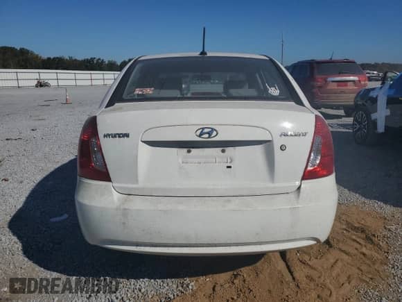 2008 Hyundai Accent GLS with VIN KMHCN46C78U248852, listed as a Copart auction lot 77483484 with 145,902 mi miles and Clean title. Bid and sale history available at DreamBid. Image 6.