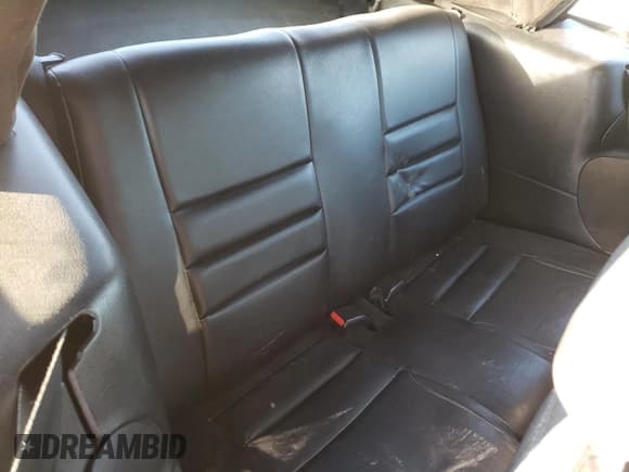 ✅ 1995 Ford Mustang • VIN: 1FALP45T3SF102532 • Lot: 82353865. Wystawiony na Copart z przebiegiem 141 899 mil. Bezpłatny archiwum sprzedaży aukcyjnych z USA i szczegółowy raport historii pojazdu na DreamBid. Zdjęcie 10.