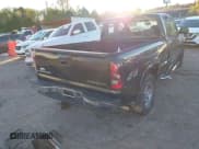 ✅ 2004 Chevrolet Silverado 1500 • VIN: 2GCEK19T141194566 • Lot: 43575172. Wystawiony na IAAI z przebiegiem 183 358 mil. Bezpłatny archiwum sprzedaży aukcyjnych z USA i szczegółowy raport historii pojazdu na DreamBid. Zdjęcie 4.