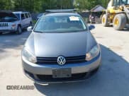 ✅ 2010 Volkswagen Jetta • VIN: 3VWKX8AJ3AM626468 • Lot: 42958384. Listed on IAAI with 293,447 mi. Free auction sales archive from the USA and detailed vehicle history report at DreamBid. Image 13.