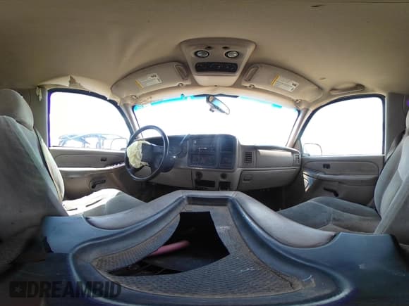 ✅ 2004 Chevrolet Suburban LT • VIN: 1GNEC16Z74J171053 • Lot: 42574311. Listed on IAAI with 169,582 mi. Free auction sales archive from the USA and detailed vehicle history report at DreamBid. Image 19.