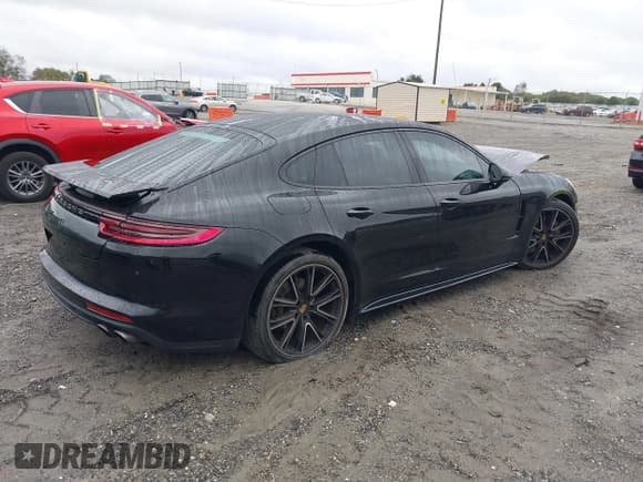 ✅ 2018 Porsche Panamera 4S • VIN: WP0AB2A79JL134141 • Lot: 43545965. Listed on IAAI with 125,180 mi. Free auction sales archive from the USA and detailed vehicle history report at DreamBid. Image 4.