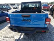 ✅ 2024 Jeep Gladiator Sport • VIN: 1C6JJTAG3RL123552 • Lot: 62649885. Wystawiony na Copart z przebiegiem 4 304 mil. Bezpłatny archiwum sprzedaży aukcyjnych z USA i szczegółowy raport historii pojazdu na DreamBid. Zdjęcie 6.