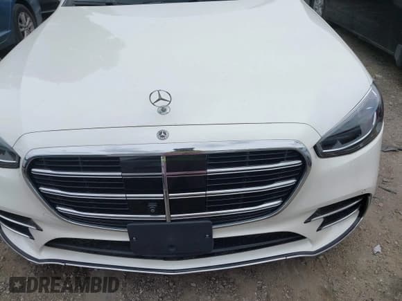 ✅ 2023 Mercedes-Benz S 580 • VIN: W1K6G7GBXPA184878 • Lot: 42673714. Wystawiony na IAAI z przebiegiem 12 496 mil. Bezpłatny archiwum sprzedaży aukcyjnych z USA i szczegółowy raport historii pojazdu na DreamBid. Zdjęcie 6.