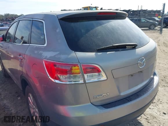 ✅ 2007 Mazda CX-9 Grand Touring • VIN: JM3TB28Y070104714 • Lot: 41374932. Listed on IAAI with 177,402 mi. Free auction sales archive from the USA and detailed vehicle history report at DreamBid. Image 6.