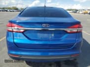 ✅ 2017 Ford Fusion S • VIN: 3FA6P0G75HR380608 • Lot: 81863285. Wystawiony na Copart z przebiegiem 147 516 mil. Bezpłatny archiwum sprzedaży aukcyjnych z USA i szczegółowy raport historii pojazdu na DreamBid. Zdjęcie 6.