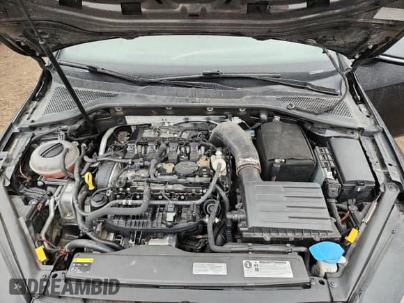 ✅ 2015 Volkswagen Golf GTI S • VIN: 3VW4T7AU8FM003105 • Lot: 93144335. Wystawiony na Copart z przebiegiem 180 608 mil. Bezpłatny archiwum sprzedaży aukcyjnych z USA i szczegółowy raport historii pojazdu na DreamBid. Zdjęcie 11.