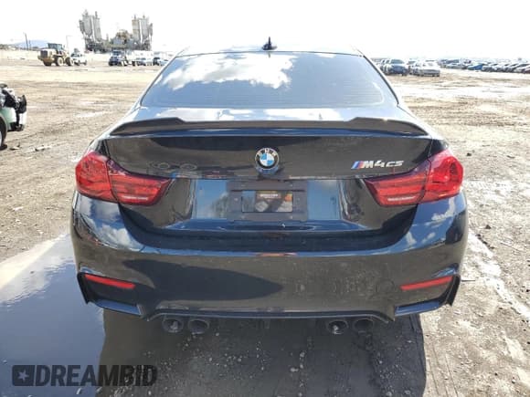 ✅ 2019 BMW M4 CS • VIN: WBS3S7C55KAC09671 • Lot: 44065984. Listed on Copart with 19,219 mi. Free auction sales archive from the USA and detailed vehicle history report at DreamBid. Image 6.