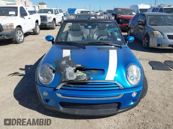 ✅ 2007 MINI Convertible S • VIN: WMWRH33547TL94374 • Lot: 40910780. Listed on IAAI with 45,162 mi. Free auction sales archive from the USA and detailed vehicle history report at DreamBid. Image 12.