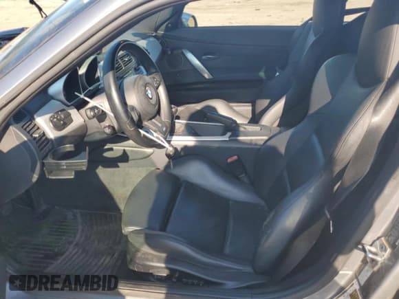 ✅ 2007 BMW Z3 • VIN: 5UMDU93447LL93854 • Лот: 86672955. Опубликован ранее на Copart с пробегом 57 911 миль. Бесплатный доступ к архиву аукционных продаж из США и подробный отчёт об истории автомобиля на DreamBid. Изображение 7.