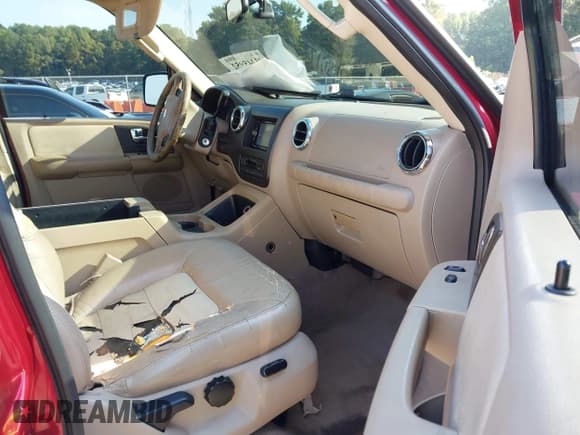 ✅ 2005 Ford Expedition Eddie Bauer • VIN: 1FMFU17515LB00471 • Lot: 43245952. Wystawiony na IAAI z przebiegiem 416 066 mil. Bezpłatny archiwum sprzedaży aukcyjnych z USA i szczegółowy raport historii pojazdu na DreamBid. Zdjęcie 5.