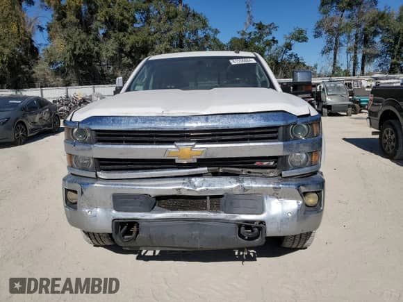 2016 Chevrolet Silverado 3500HD LTZ с VIN 1GC4K0C82GF201435, выставлен на аукционе Copart как лот 81556884 с пробегом 236 039 миль миль и Списание • Salvage title. История ставок и продаж доступна на DreamBid. Изображение 5.