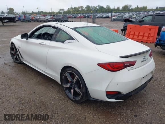 ✅ 2018 Infiniti Q60 Red Sport 400 • VIN: JN1FV7EL9JM631320 • Lot: 40421409. Wystawiony na IAAI z przebiegiem 76 629 mil. Bezpłatny archiwum sprzedaży aukcyjnych z USA i szczegółowy raport historii pojazdu na DreamBid. Zdjęcie 3.