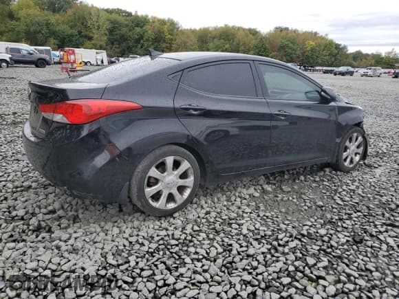 ✅ 2013 Hyundai Elantra Limited • VIN: KMHDH4AE5DU967175 • Lot: 85547105. Listed on Copart with 160,437 mi. Free auction sales archive from the USA and detailed vehicle history report at DreamBid. Image 3.